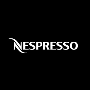 logo da marca nespresso em branco no fundo preto